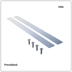 Endkappen in Pressblank